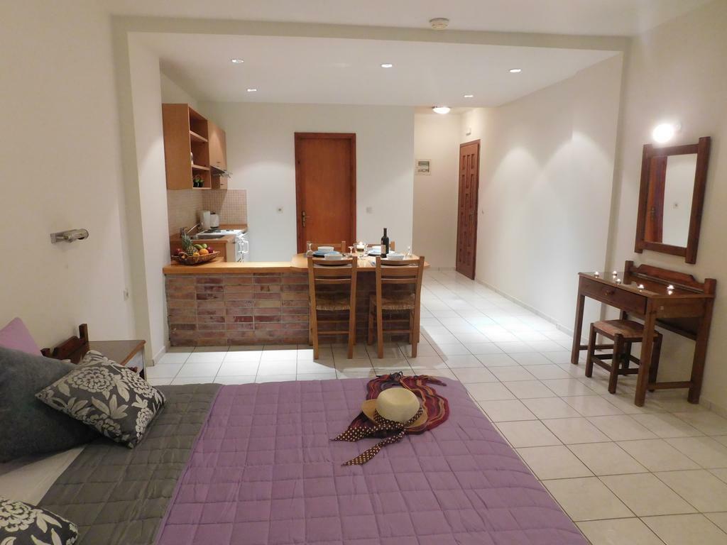 Athina Inn Hersónissos Extérieur photo
